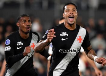 Vasco colabora com autoridades em investigação contra jogador David Corrêa